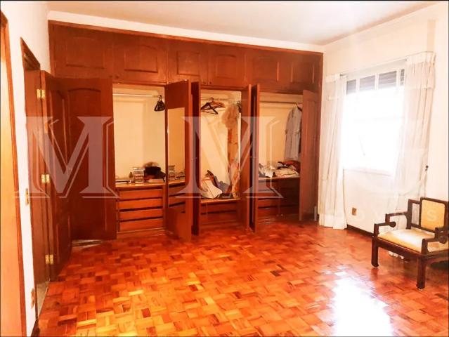 Sobrado, Vila Mariana 4 dormitórios, suite, 3 vagas, rua tranquila, ótima