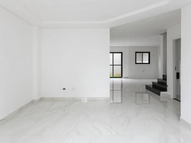 Sobrado 05 Rua Frei Belino Maria Treviso | SJP, 173.83m² de área útil, terreno medindo 129.09m², ter