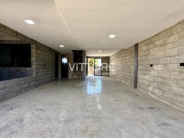 Sobrado 170m² 05 dormitórios Afonso Pena São José dos Pinhais