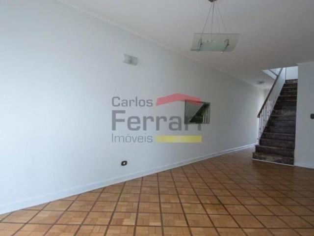 SOBRADO 175m² EM SANTANA 03 QUARTOS, 2 VAGAS
