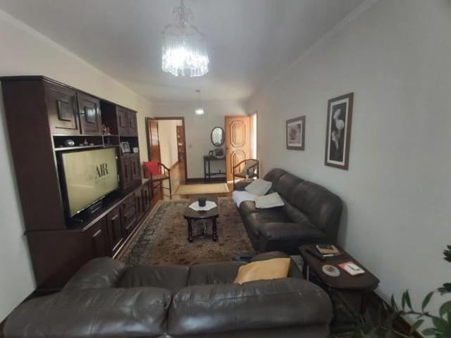 Sobrado 250 m² 3 suítes 3 vagas quintal Ótima Localização Vila Gomes