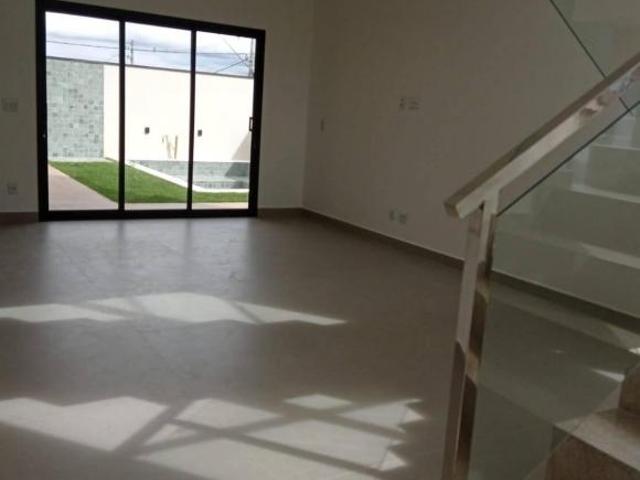 Sobrado 267 m² Avarandado Condomínio Aruanã SJC SP