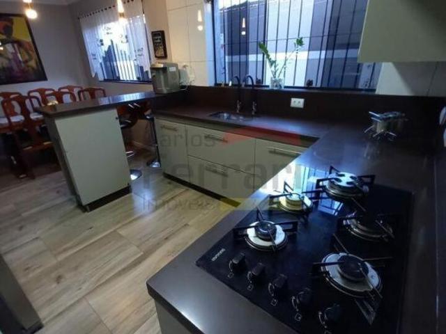 Sobrado 2 dormitórios, 2 vagas/Vende Parque Vitória