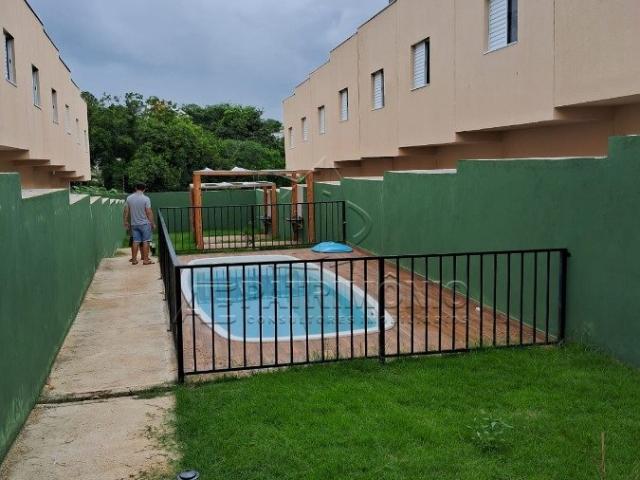 Sobrado 2 Quartos Lopes De Oliveira 49m²