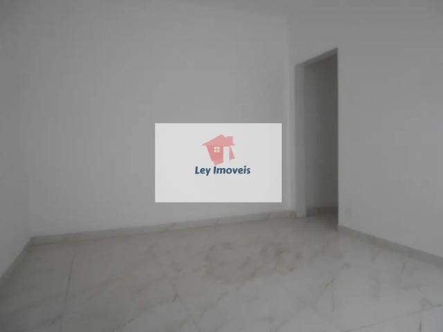 Sobrado, 2 Quartos para Alugar, 60 m² por R$ 1.800,00