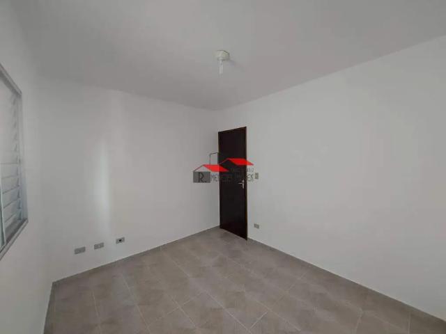 Sobrado, 2 Quartos para Alugar, 80 m² por R$ 2.000,00