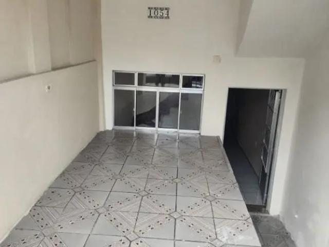 Sobrado, 2 Quartos para Alugar, 90 m² por R$ 2.600,00