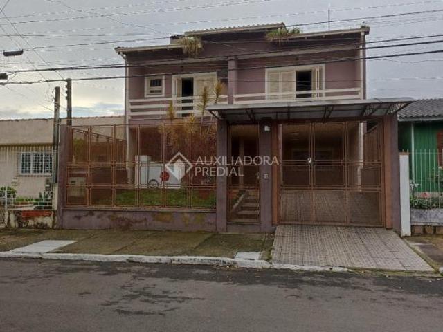 Sobrado 3 a 4 dormitórios com escritório
