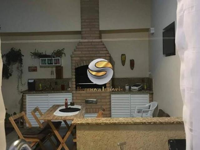 Sobrado 3 dorm. 1 suite com sacada, espaço gourmet com churrasqueira