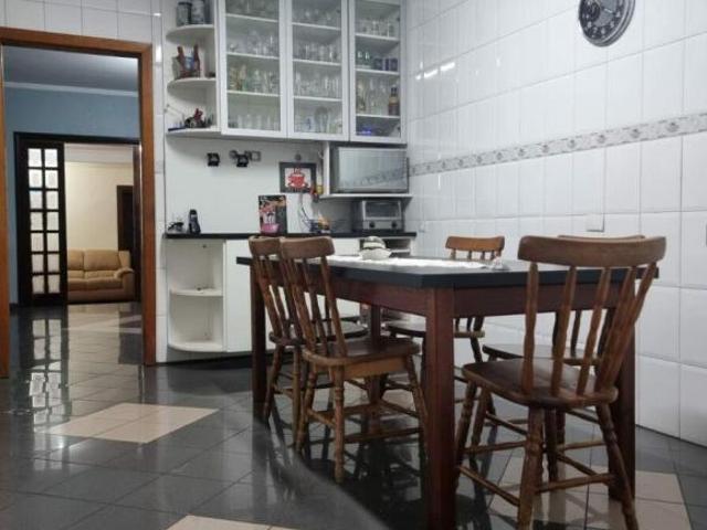 Sobrado 3 dorms Jardim das Rosas