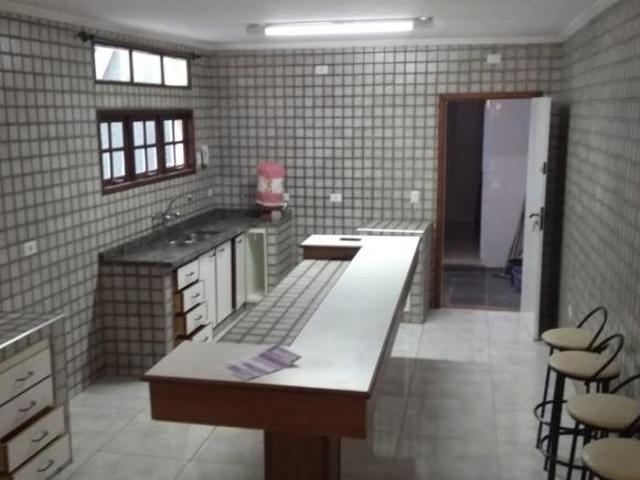 SOBRADO 3 QUARTOS 1SUÍTE COM HIDRO E VARANDA NA VILA JAGUARA