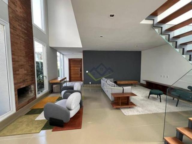 Sobrado 3 Quartos à venda, 280 m² por R$ 2.250.000 Fazenda Rodeio Mogi das Cruzes/SP