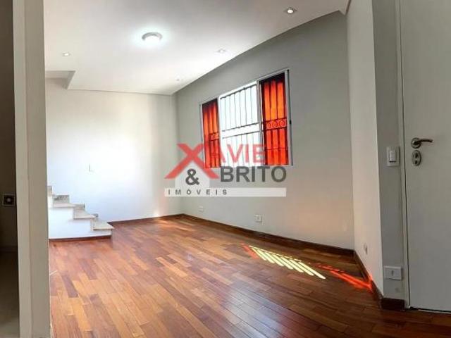 Sobrado 3 Quartos com Suíte em Condomínio Fechado Vila Matilde 119m² 2 Vagas