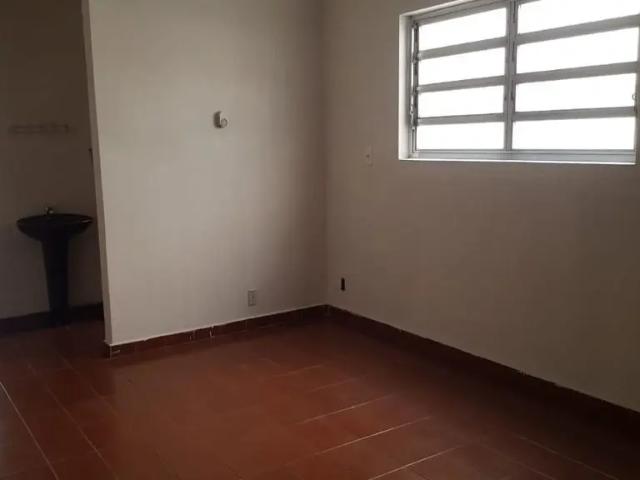 Sobrado, 3 Quartos para Alugar, 300 m² por R$ 4.000,00
