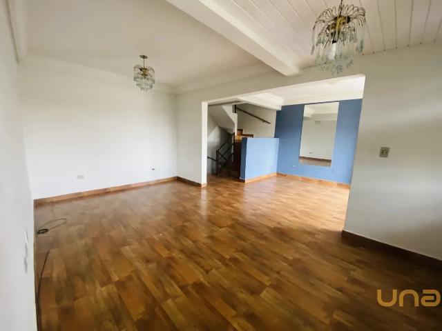 Sobrado 3 Quartos Parolin 175m²