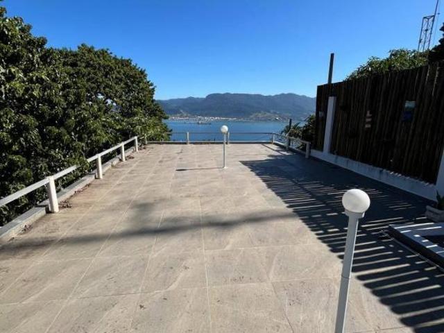 SOBRADO 4 SUITES MOBILIADO EM ILHABELA SP! OPORTUNIDADE!