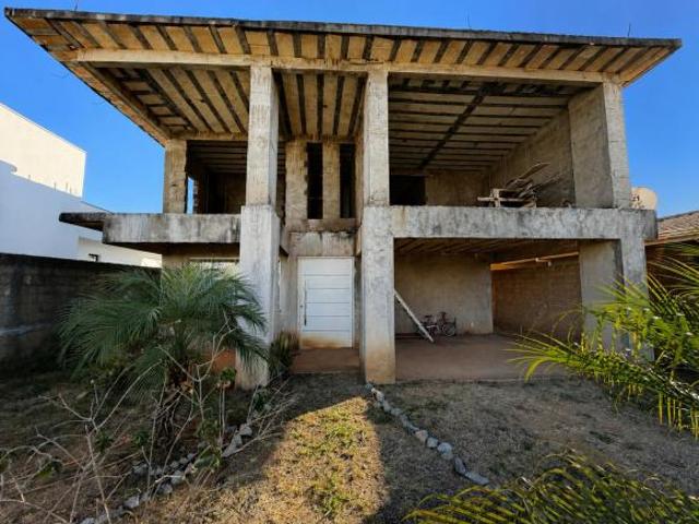 Sobrado 4 Suítes CABV Mais barato que construir Finalize com seu acabamento