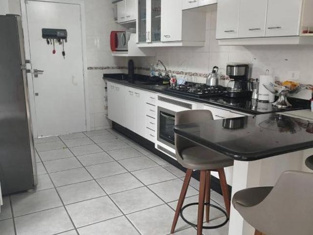 Sobrado 4 quartos com excelente acabamento no jardim das américas!