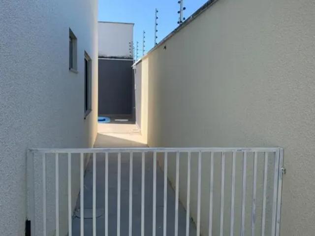 Sobrado 4 Quartos com Suíte Master, Closet, Área Gourmet com Piscina e 4 Vagas – 1503 Sul