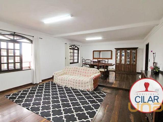Sobrado 4 Quartos Portão 360m²