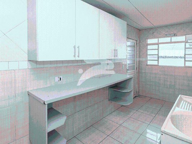 Sobrado 4 Quartos Sitio Cercado 160m²