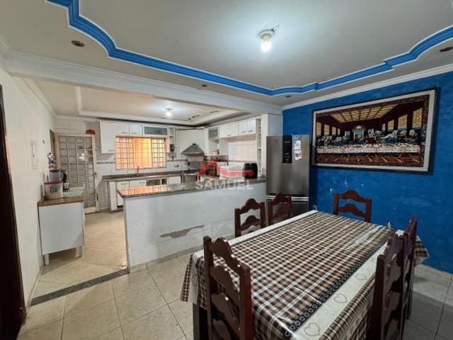 SOBRADO 4 QUARTOS SUÍTE TERRAÇO RESIDENCIAL OU COMERCIAL