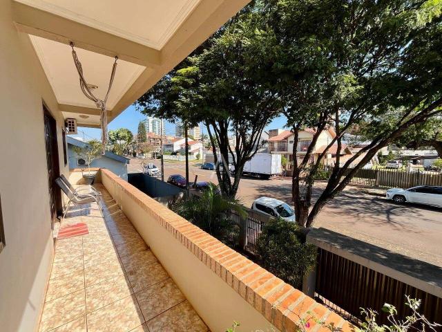 Sobrado 5 quartos para aluguel no Bairro JARDIM LA SALLE em TOLEDO por R$ 8.500,00