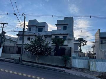 Sobrados Triplex a venda no Bairro Hauer valor de R 635.000