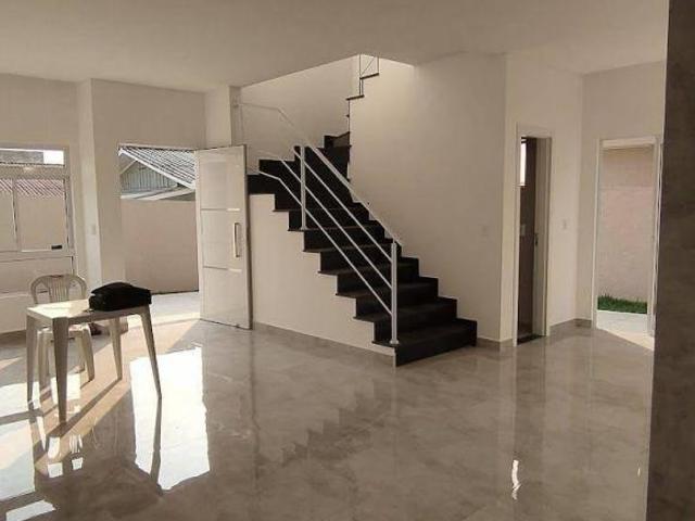 Sobrados em condominio, 3 dormitórios à venda, 110 m² Boqueirão