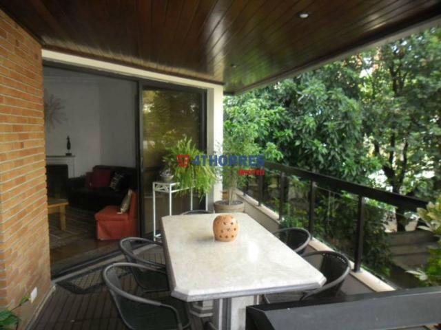 Sobre apartamento com 246 m² para alugar ou à venda em São Paulo SP
