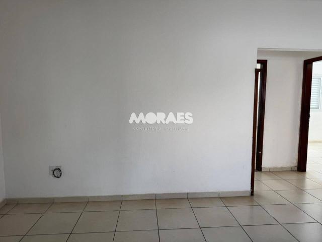 Apartamento com 2 quartos para alugar, 55 m² por R$ 1.600/mês Centro Bauru/SP