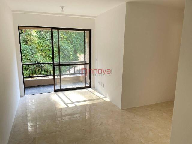 Sobre apartamento com 56 m² em Salvador BA