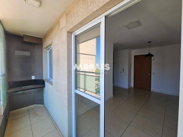 Sobre apartamento com 60 m² para alugar ou à venda em Bauru SP