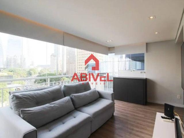 Sobre apartamento com 62 m² para alugar ou à venda em São Paulo SP