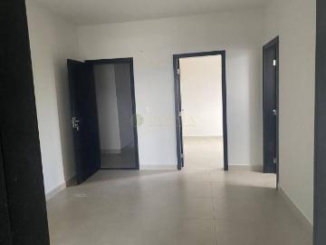 Sobre apartamento com 64 m² em São José SC