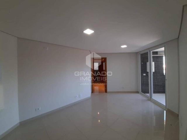 Sobre apartamento com 73 m² em Maringá PR