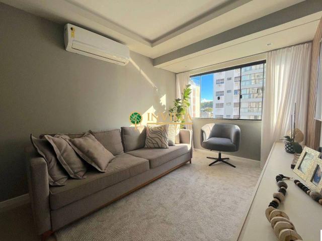 Sobre apartamento com 84 m² em Florianópolis SC