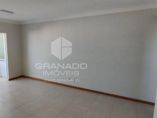 Sobre apartamento com 87 m² em Maringá PR