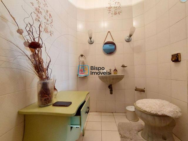 Sobre casa com 420 m² para alugar ou à venda em Americana SP