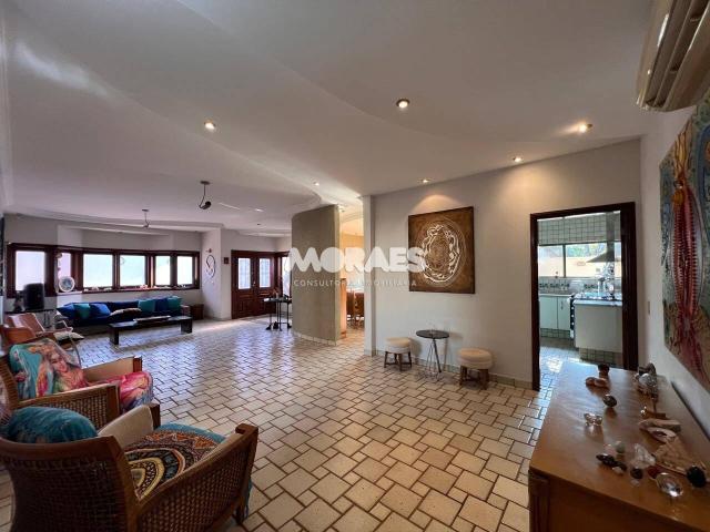 Casa Mobiliada em Condomínio Fechado com 5 quartos, a/c 448 m² venda por R$ 2.200.000 ou aluguel por R$ 12.000/mês Residencial Tivoli Bauru/SP