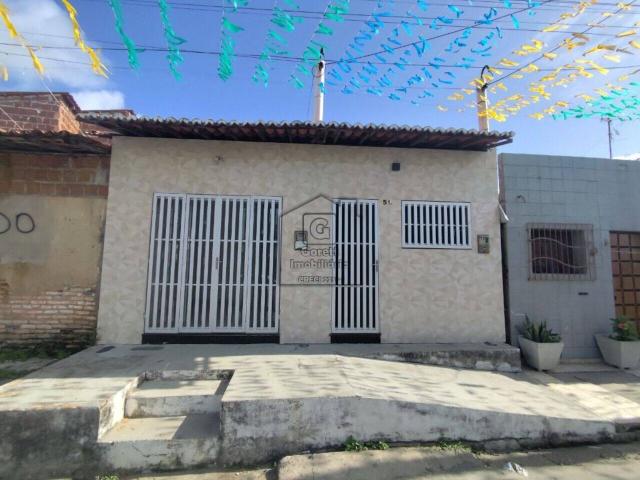 Sobre casa com 77 m² em Natal RN
