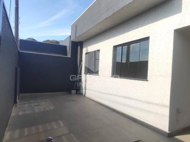 Sobre casa com 80 m² em Maringá PR
