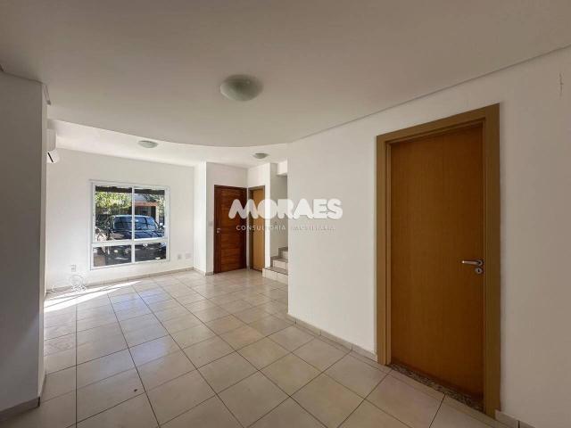 Casa com 3 quartos para alugar, 103 m² por R$ 4.900/mês Residencial Le Ville Bauru/SP