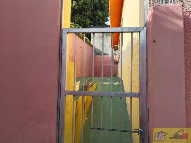 Sobre casa com 120 m² para alugar ou à venda em Osasco SP
