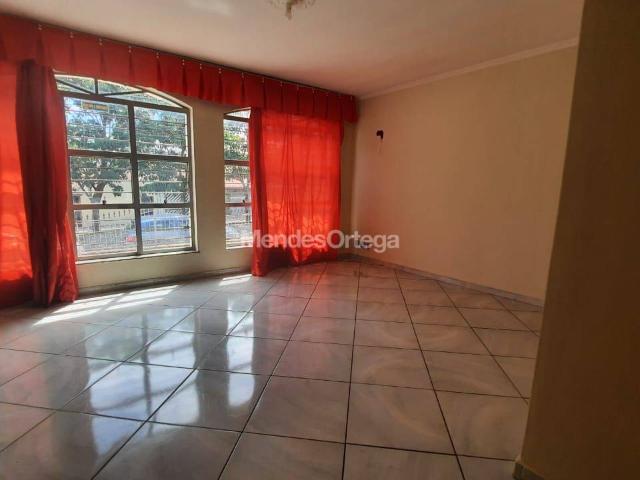 Sobre casa com 182 m² para alugar ou à venda em Sorocaba SP