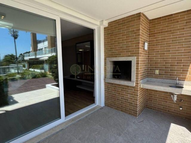 Sobre casa com 235 m² em Florianópolis SC