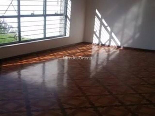Sobre casa com 247 m² em Sorocaba SP