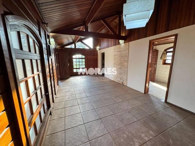 Casa com 4 quartos, 252 m² venda por R$ 790.000 ou aluguel por R$ 3.800/mês Jardim Colonial Bauru/SP