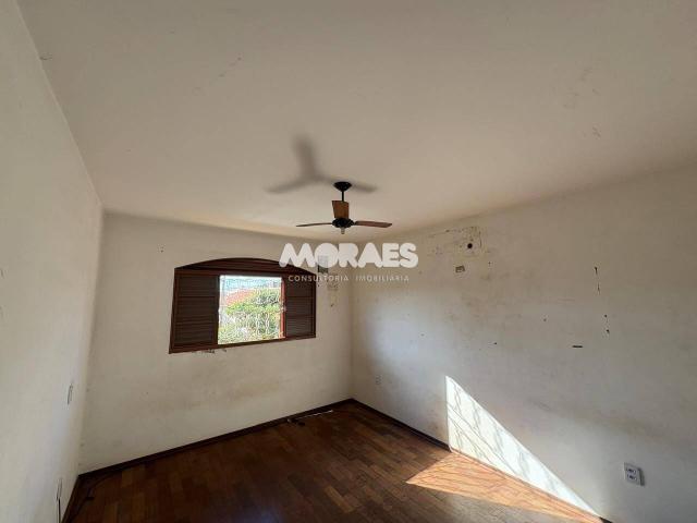 Casa com 4 quartos, sendo 1 suíte para alugar, 300 m² por R$ 4.300/mês Jardim Estoril Bauru/SP
