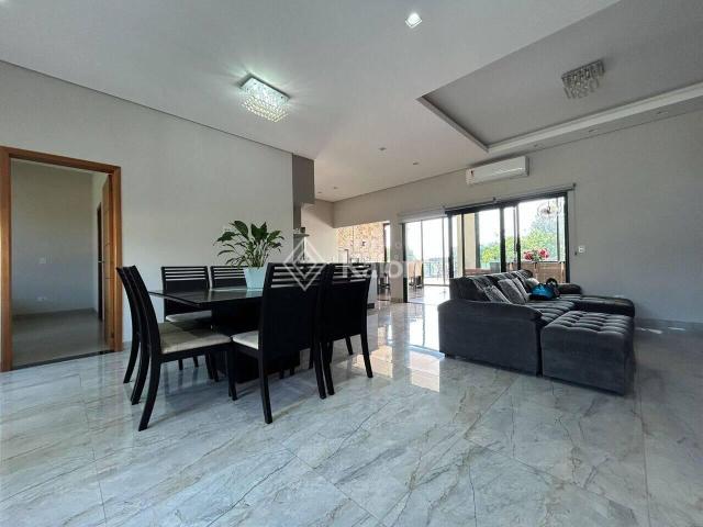 Sobre casa com 328 m² em Itu SP